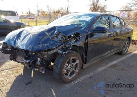 2025 Kia K4 Lxs из США, поврежденный, VIN 3KPFT4DE1SE127316